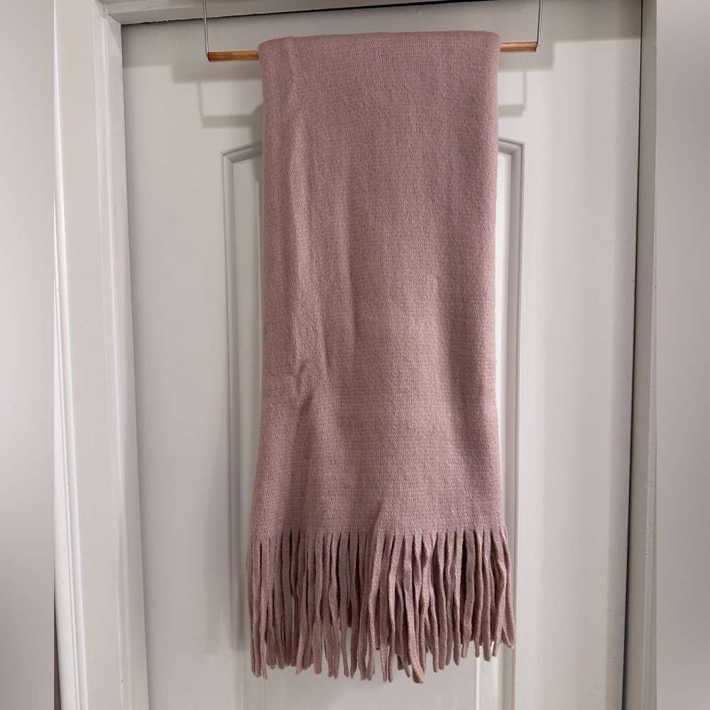 Steve Madden Light Mauve Scarf
